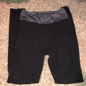black leggings